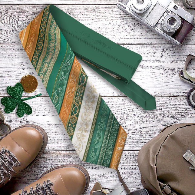 Verzierte Barockstreifen, irische Farben, ID1095 Krawatte (Von Creator hochgeladen)