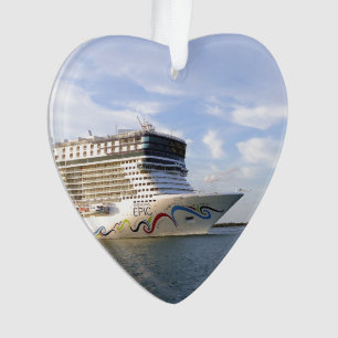 Verzierte Kreuzschiff-Bogen-Gewohnheit datiert Ornament