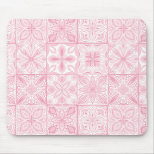 Verzierte rosa Fliesen Mousepad