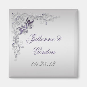 Verzierte violette silberne florale Schwünge Gefal Magnet