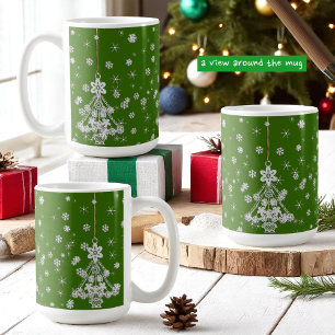 Verzierter Weihnachtsbaum & Schneeflocken Kaffeetasse