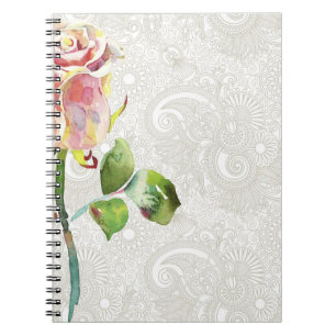 Verziertes Blumenmuster mit rosa Watercolor-Rose Notizblock