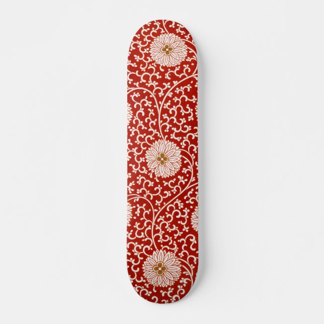 Verziertes klassisches Muster mit roter Blume Skateboard (Vorne)