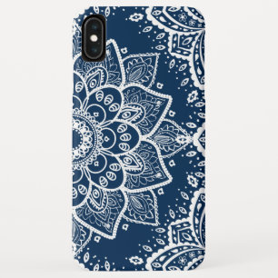 Verziertes weißes Mandala mit blauem Hintergrund Case-Mate iPhone Hülle