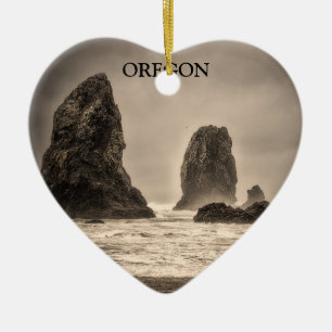 Verzierung: Die Nadeln 1 getont (Herz) Keramikornament