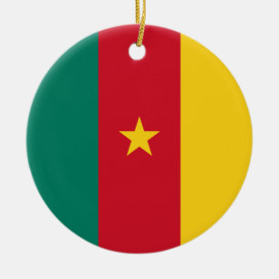 Verzierung unter der Flagge Kameruns Keramik Ornament