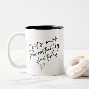 Verzögern des lustigen Minimal Co-Worker-Geschenks Zweifarbige Tasse