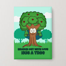 Verzweigen mit Liebe, die einen Baum umarmen