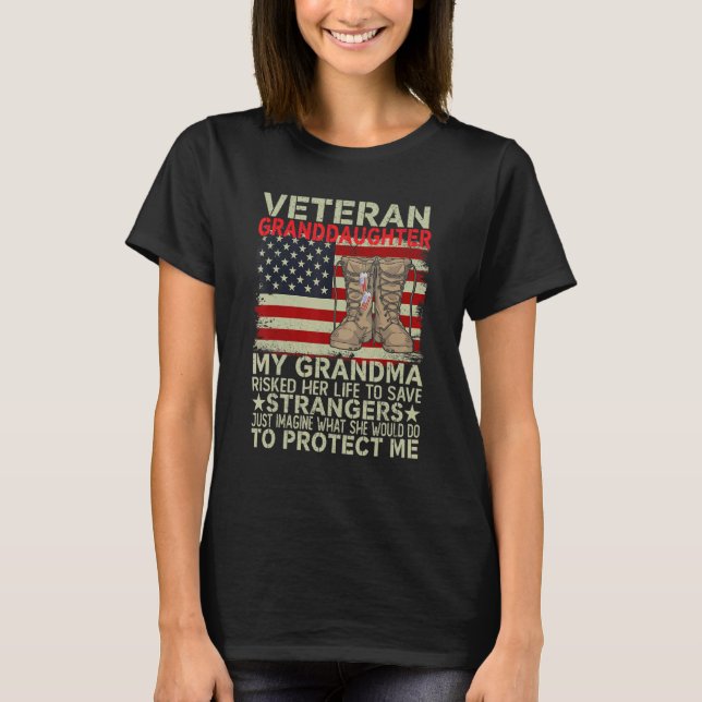 Veteran Daughter Meine Oma riskierte ihr Leben, um T-Shirt (Vorderseite)