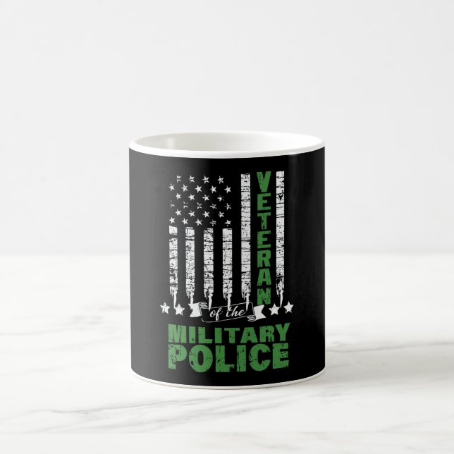 Veteran der Militärpolizei - US-Flagge Kaffeetasse (Mittel)