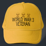 Veteran des Weltkrieg-3 Truckerkappe<br><div class="desc">Wenn Weltkrieg 3 überhaupt wirklich auftritt,  kann es möglicherweise keine Überlebenden geben,  zum der Hüte zu kaufen. So warum man diesen Hut nicht im Vorsprung vor einem Ereignis,  das,  schon zu geschehen hat und (i-Hoffnung) kann nie geschehen trägt?</div>