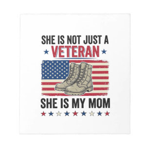Veteran Mama Patriotisches Militärstiefel-Shirt-De Notizblock