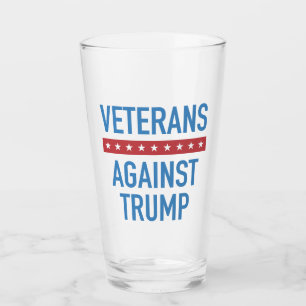 Veteranen gegen Trump Glas