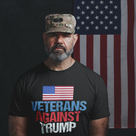 Veteranen gegen Trump T-Shirt