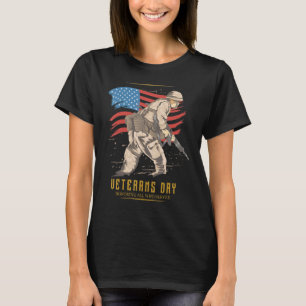Veteranen-Tag zu Ehren aller, die stolz gedient ha T-Shirt