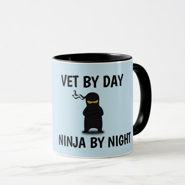 VETERINARIAN NINJA COFFEE MUGS TASSE (VorderseiteRechts)