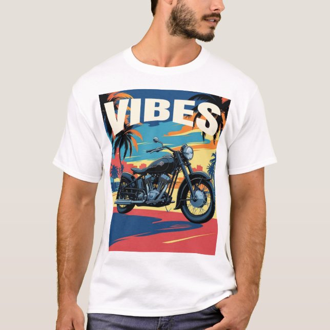 "Vibes" Retro-Motorradstadtbild T-Shirt (Vorderseite)