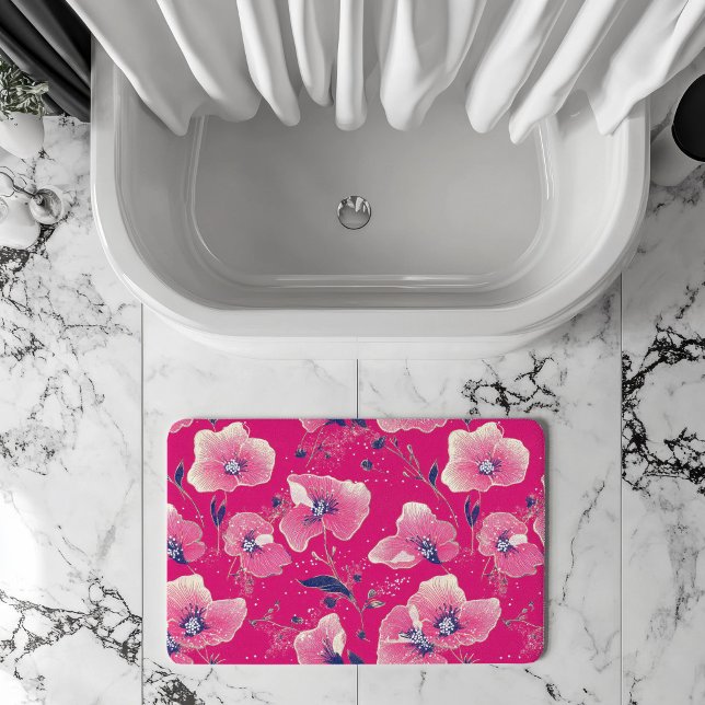 Vibrant Floral Pattern in Pink, White & Royal Blue Badematte (Von Creator hochgeladen)