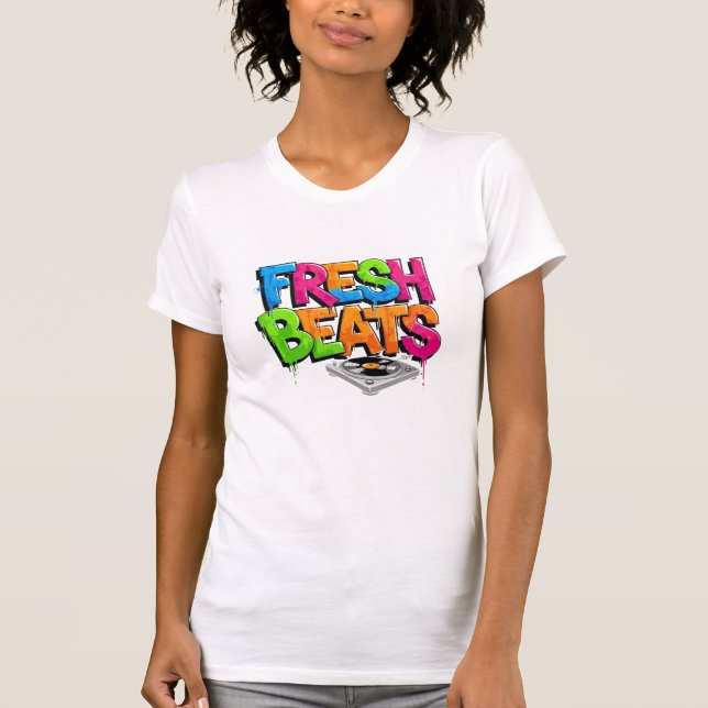 Vibrant Graffiti Fresh Beats DJ Turntable T-Shirt  (Vorderseite)