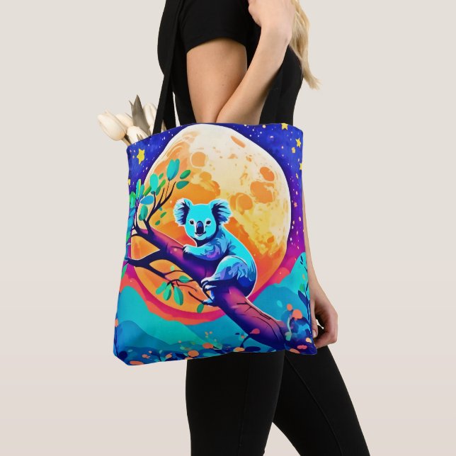 Vibrant Koala Moon (Von Nahem)