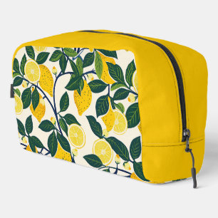 Vibrant Lemon Grove Waschbeutel