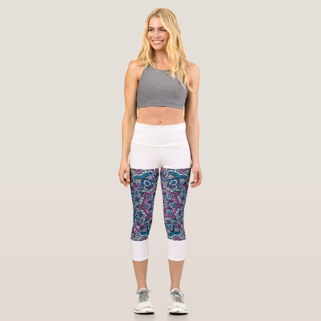 Vibrant Paisley Bloom High-Waisted Capris (Vorderseite)