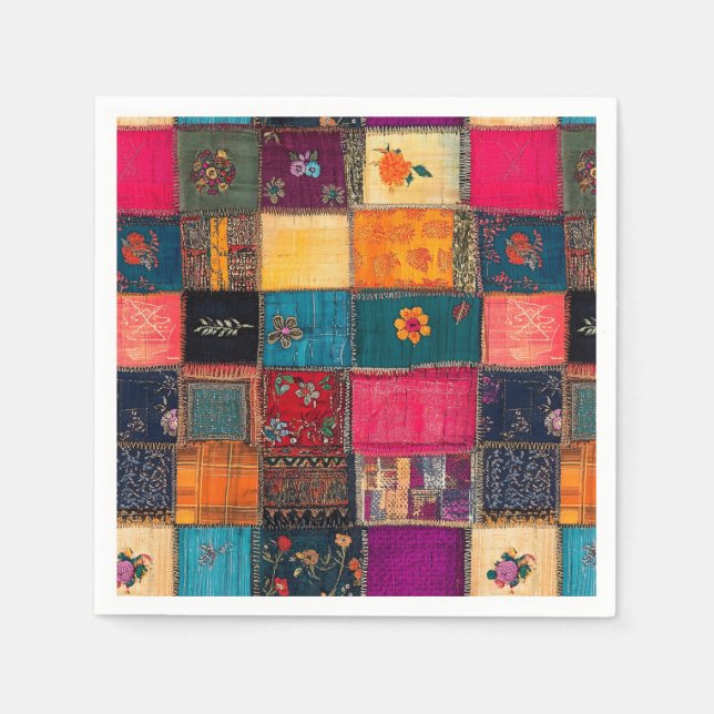 Vibrant Patchwork Quilt with Classic Florals Serviette (Vorderseite)