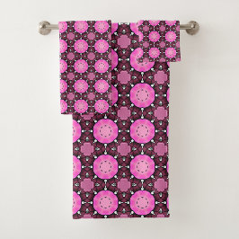 Vibrant pink and purple geometric pattern Towel Badhandtuch Set