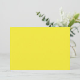Vibrant Solid Yellow Background  Feiertagskarte
