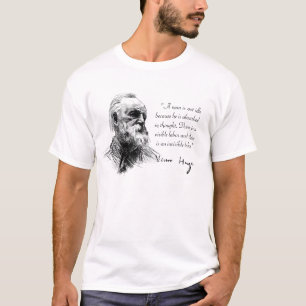 Victor Hugo absorbierte im Gedanken T-Shirt