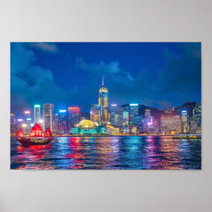 Victoria Harbour & Hong Kong Skyline bei Nacht Poster