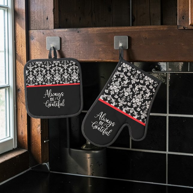Victorian Black and White Damask Pattern Ofenhandschuh & Topflappen-Set (Von Creator hochgeladen)