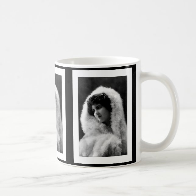 victorianische Frau in Cameo-Pose Kaffeetasse (Rechts)