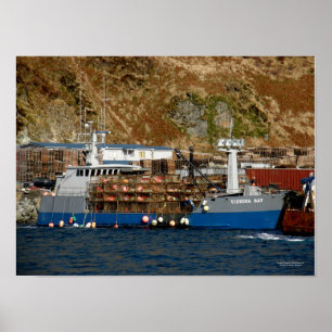 Viekoda Bay, Crab Boat im niederländischen Hafen,  Poster