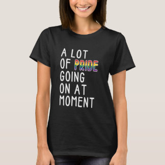 Viel Stolz geht im Moment auf den sonnigen LGBT-St T-Shirt