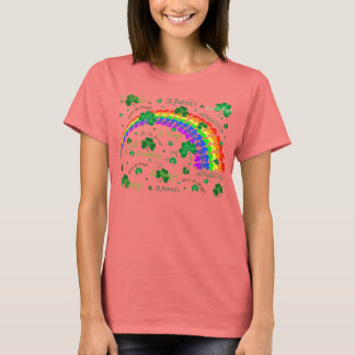 Viele Cloverlies und Regenbogen T-Shirt