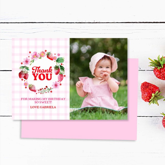 Vielen Dank Berry Sweet Strawberry Birthday Foto Dankeskarte (Thank You Berry Sweet Strawberry Birthday Photo)