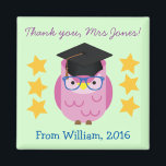 Vielen Dank Lehrer (Ihr Name) Lila Owl Magnet<br><div class="desc">Dieser niedliche Magnet ist mit dem Namen des Lehrers und auch mit dem Namen und dem Jahr des Kindes anpassbar! Klicken Sie auf "Anpassen". Die Hintergrundfarbe und der Schriftart können ebenfalls geändert werden. Mit einer niedlichen lila Eule und goldenen Stern Design. Ich würde am Ende des Schuljahres ein ideales Geschenk...</div>