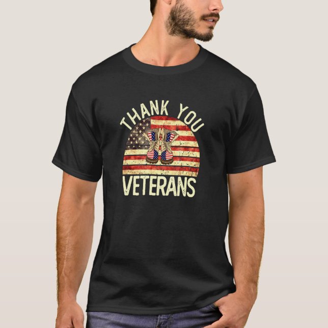 Vielen Dank Veterans Combat Boots Patriotic Americ T-Shirt (Vorderseite)