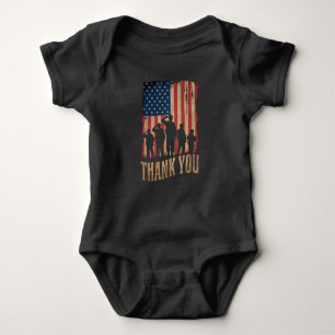 Vielen Dank Veterans Day American Flag Vintag Baby Strampler