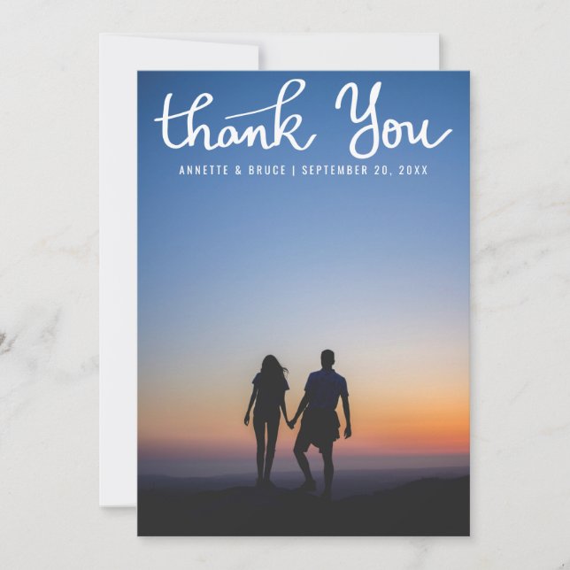 Vielen Dank, White Typografy Script Wedding Foto Dankeskarte (Vorderseite)