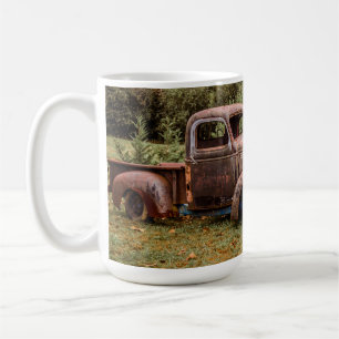 Vier alte LKWs Tasse