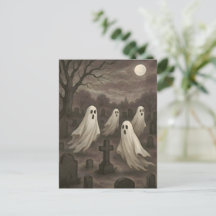Vier Geister unter dem Vollmond auf dem Friedhof