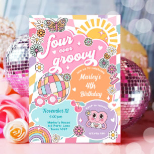 Vier je Groovy Retro Preppy Varsity Birthday Einladung