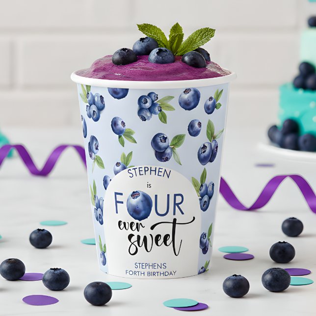 Vier je süße Heidelbeeren Kindergeburtstag Pappbecher (Von Creator hochgeladen)