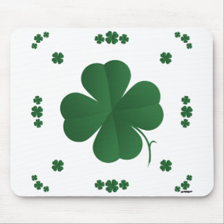 Vier Leaf Clovers Mousepad