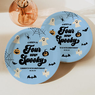 Vier mal Spooky Blue Halloween 4. Geburtstags-Part Pappteller