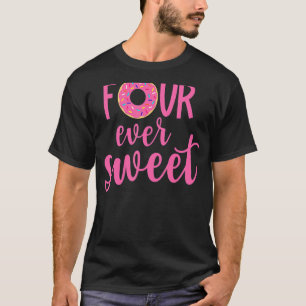 Vier mal süß 4. Geburtstag Dekoration Donut Girl T-Shirt