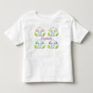 Vier niedliche Elefanten mit dem Namen des Kindes Kleinkind T-shirt