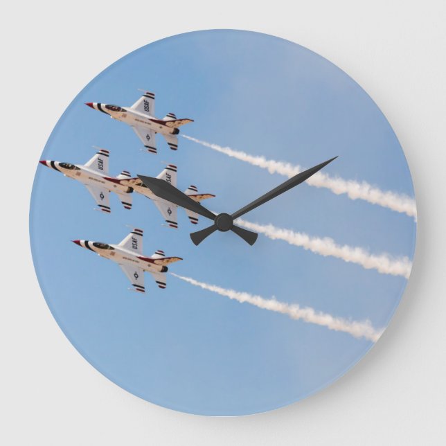 Vier Thunderbirds F-16 fliegen in nahe Bildung Große Wanduhr (Vorderseite)